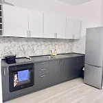 Apartment A&h *
